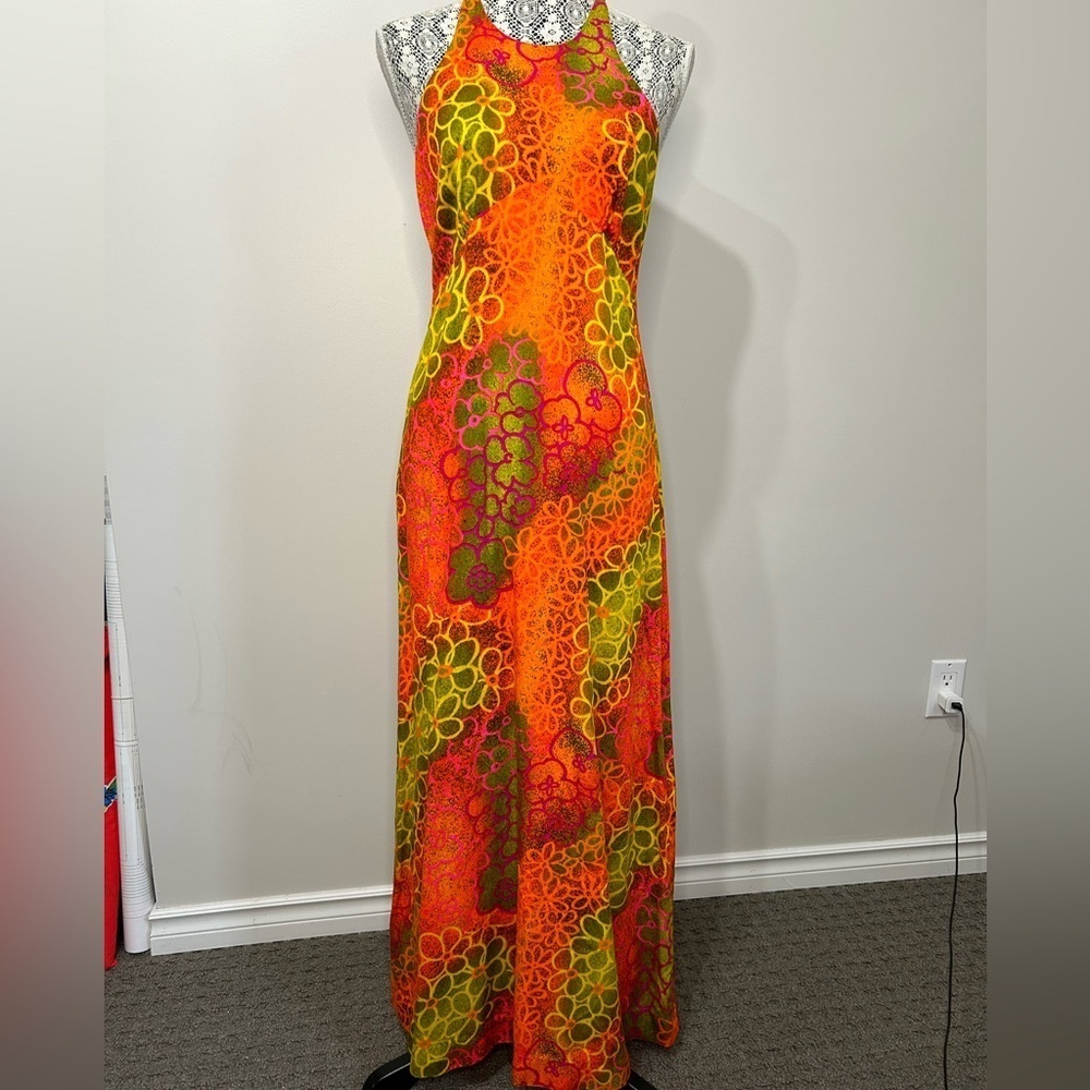 STUNNING EUC Vintage 60’s floral adjustable halter maxi dress Hawaiian made